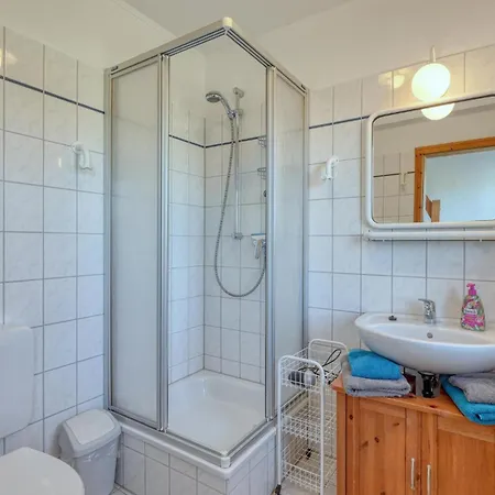 בית נופש In With Kitchen